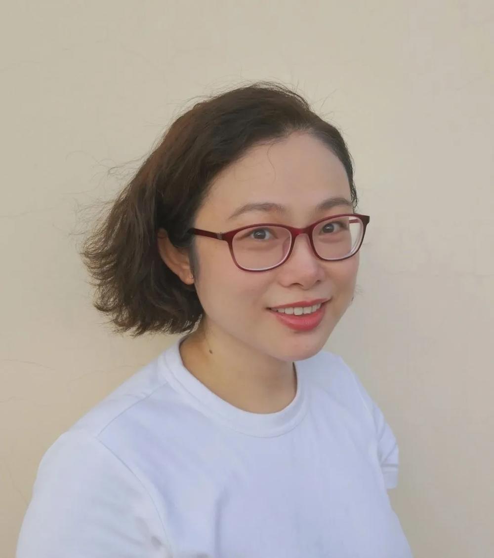 高婧